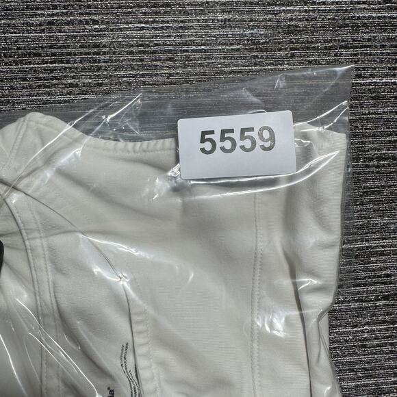 Patagonia Vitaliti Tank Shirt Women's L White Sleeveless High Neck 53447 - Picture 11 of 11